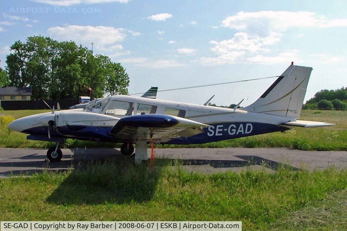 SE-GAD, 1973 Piper PA-34-200 C/N 34-7350211, Piper PA-34-200 Seneca [34-7350211] Stockholm-Barkarby~SE 07/06/2008