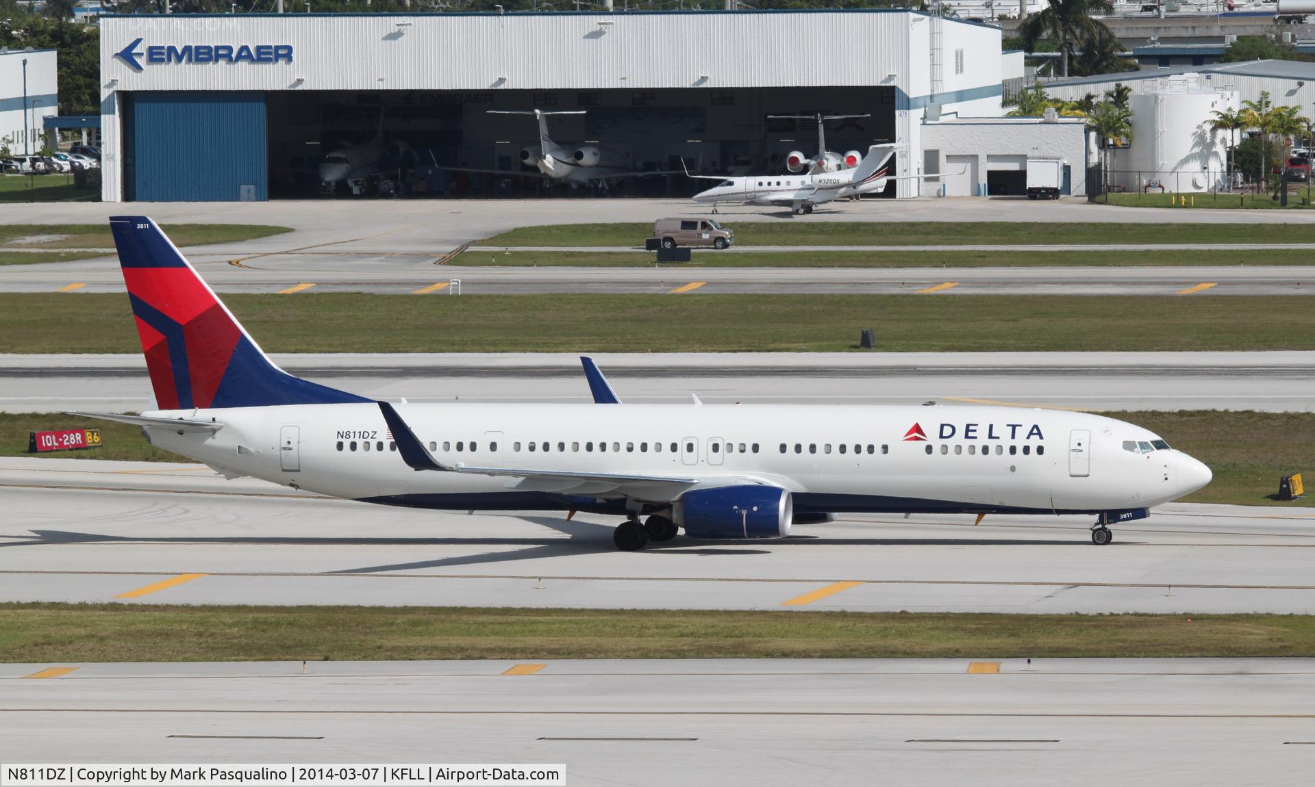 N811DZ, 2013 Boeing 737-932/ER C/N 31916, Boeing 737-900ER