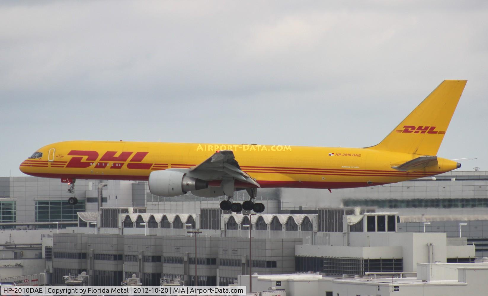 HP-2010DAE, 1999 Boeing 757-27A C/N 29610, DHL Aero Expreso 757-200