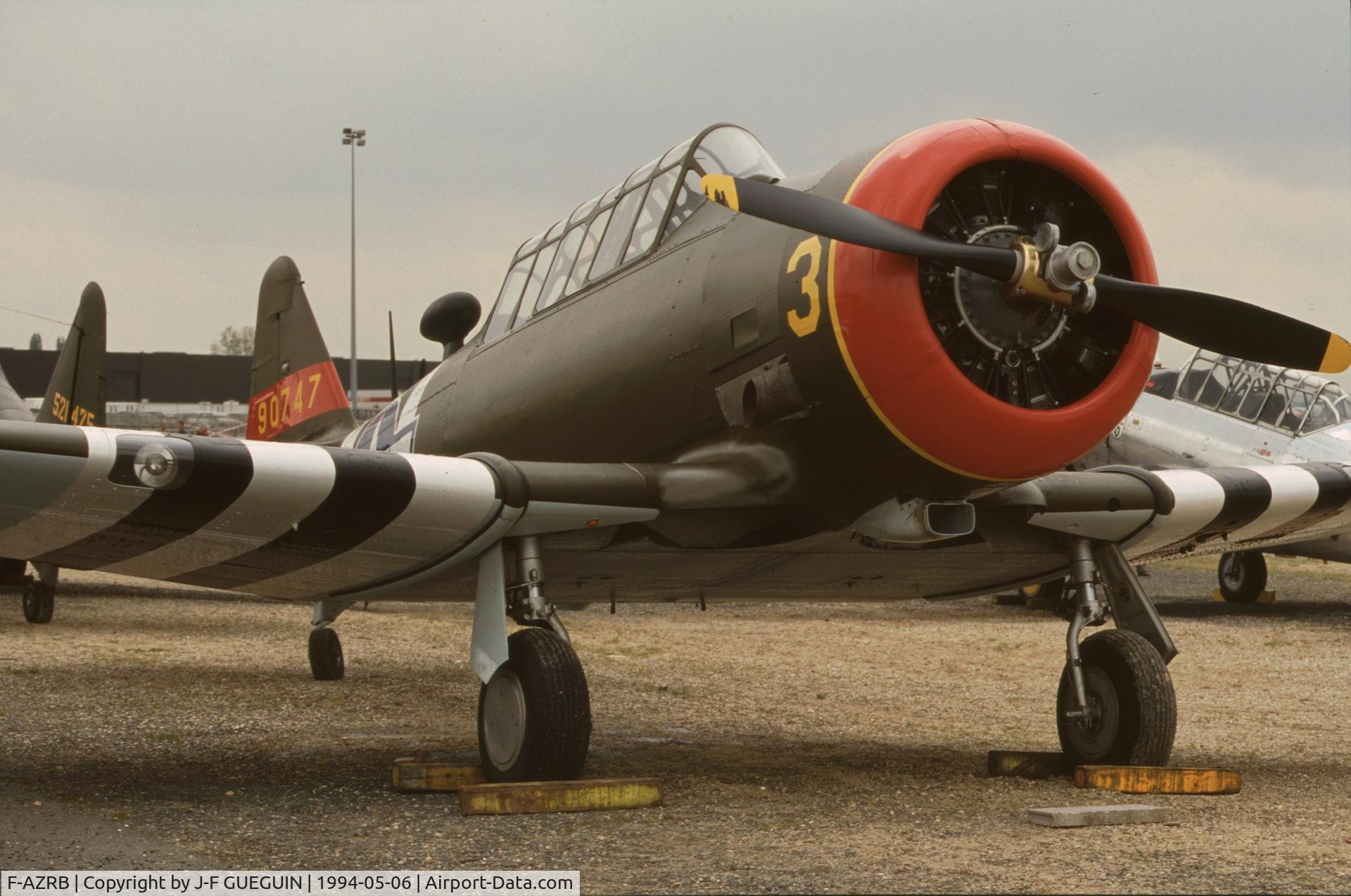 F-AZRB, North American SNJ-5 Texan Texan C/N 88-17955, On display at Paris-Le Bourget Airport (1er Salon de l'Aviation Ancienne, 1994).