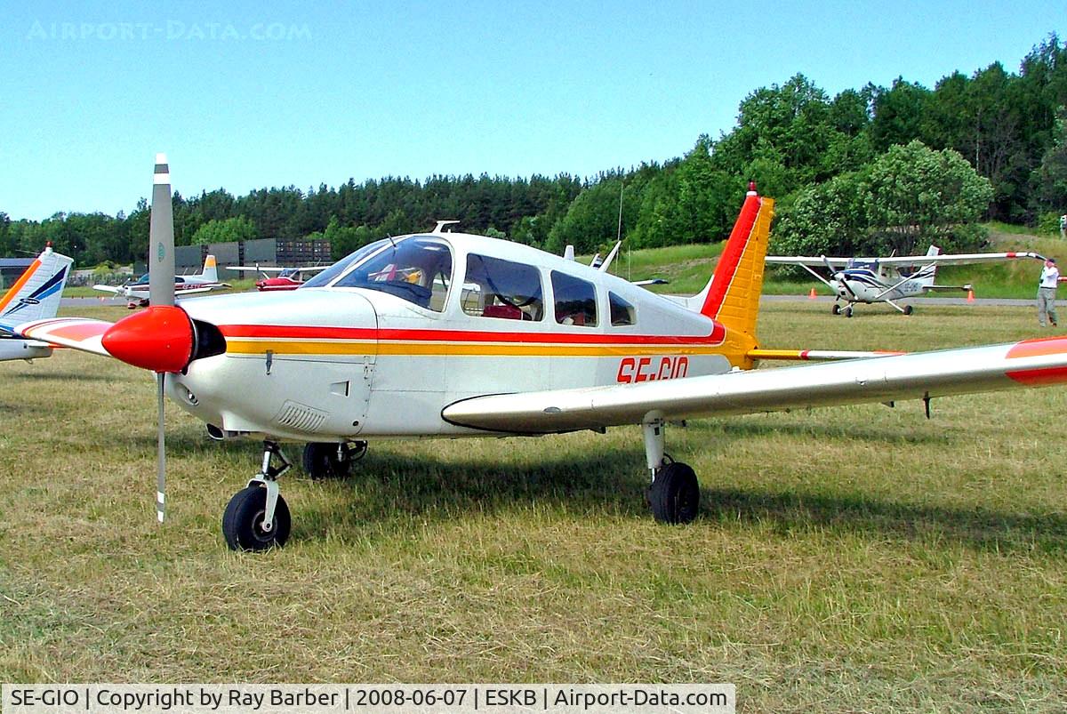 SE-GIO, 1975 Piper PA-28-180 Cherokee Archer C/N 28-7505131, Piper PA-28-180 Cherokee Archer [28-7505131] Stockholm-Barkarby~SE 07/06/2008