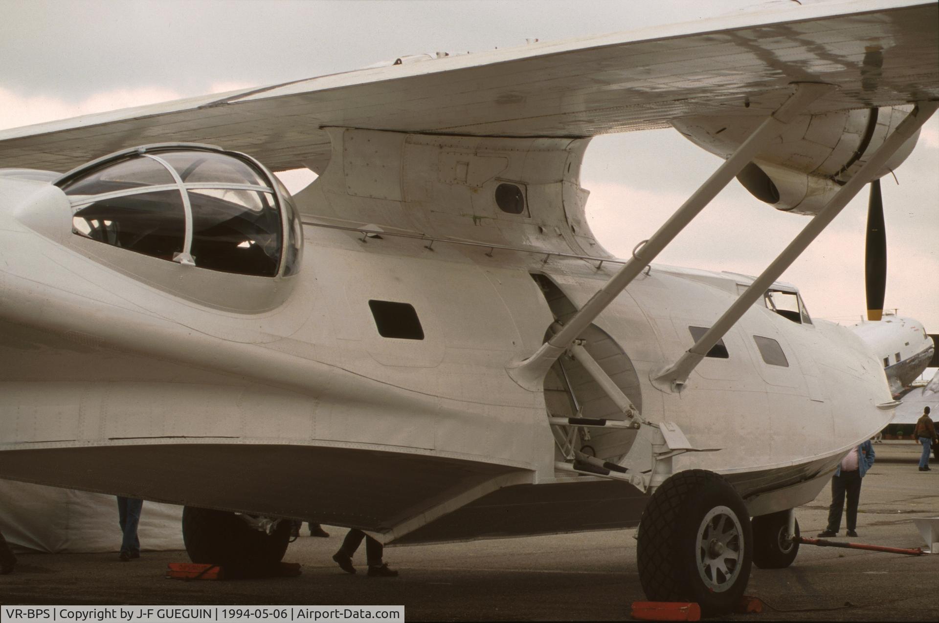 VR-BPS, 1944 Consolidated PBY-5A Catalina C/N 1997, On display at Paris-Le Bourget Airport (1er Salon de l'Aviation Ancienne, 1994); this 28-5ACF model (US Navy PBY-5A BuAer 46633) is painted as RCAF 9754.