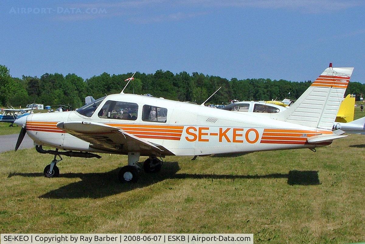 SE-KEO, Piper PA-28-161 Cadet C/N 2841311, Piper PA-28-161 Cadet [2841311] Stockholm-Barkarby~SE 07/06/2008
