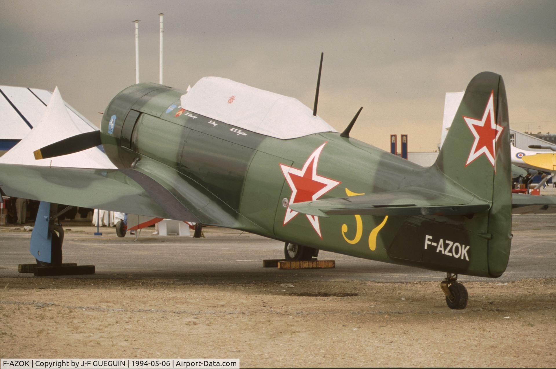 F-AZOK, Let C-11 (Yak-11) C/N 25 III 19, Aircraft built by LET as model C-11 on display at Paris-Le Bourget Airport (1er Salon de l'Aviation Ancienne, 1994).
