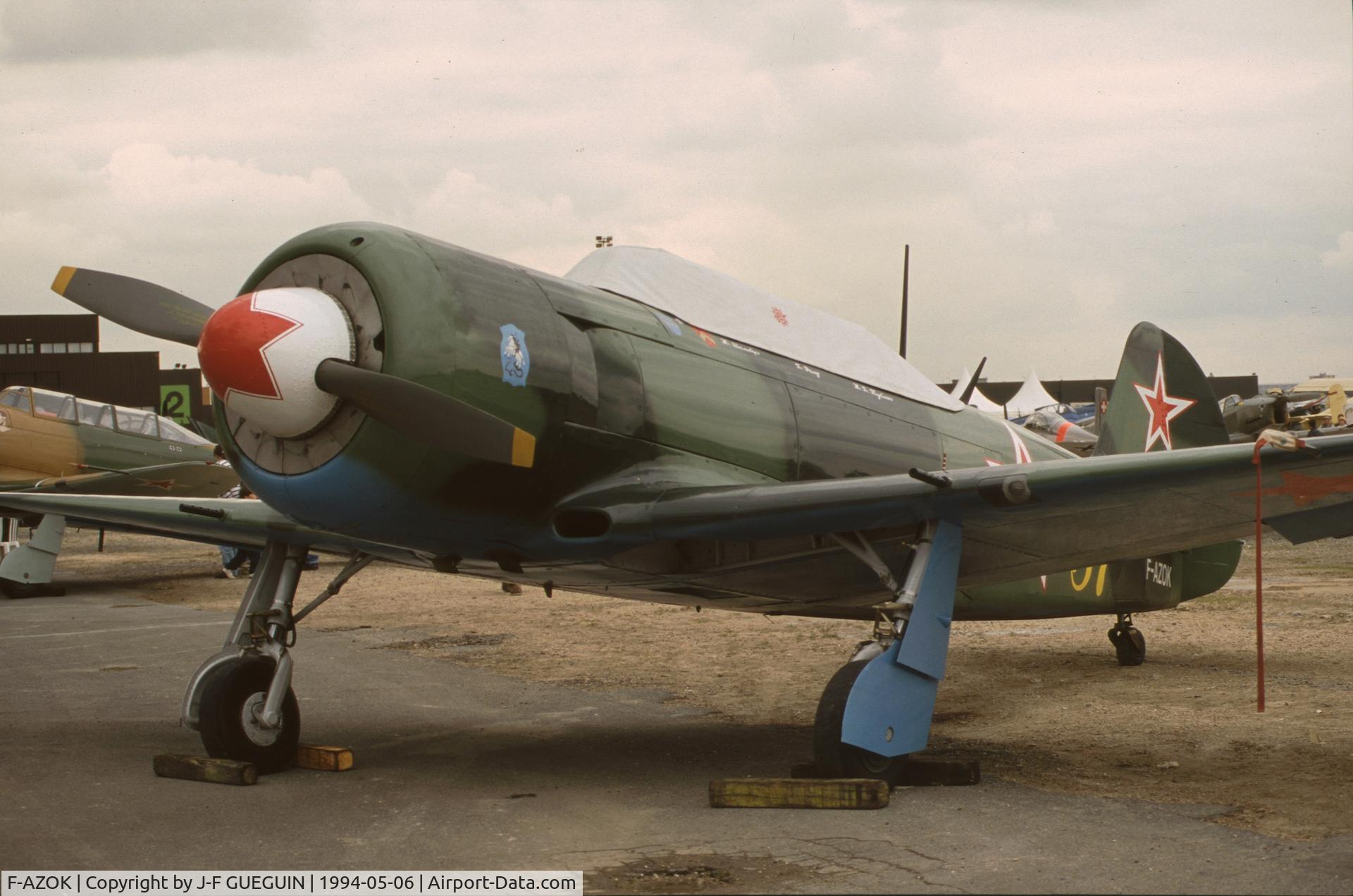 F-AZOK, Let C-11 (Yak-11) C/N 25 III 19, Aircraft built by LET as model C-11 on display at Paris-Le Bourget Airport (1er Salon de l'Aviation Ancienne, 1994).