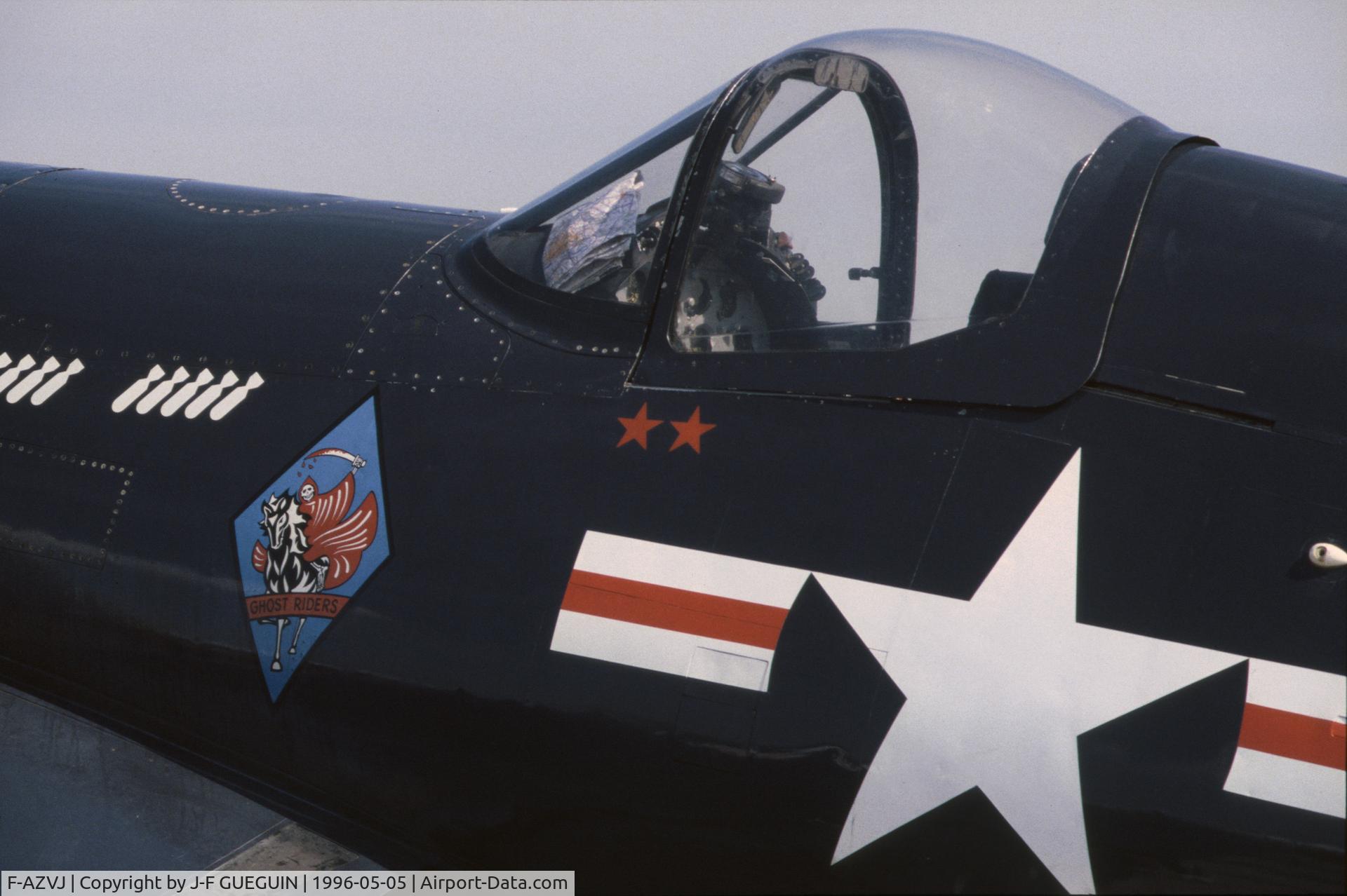 F-AZVJ, 1945 Vought F4U-4 Corsair C/N 9418, US Navy BuAer 97267 on display at Paris-Le Bourget Airport (Salon des Avions de Légende, 1996), painted with US Navy VF-142 squadron markings.
