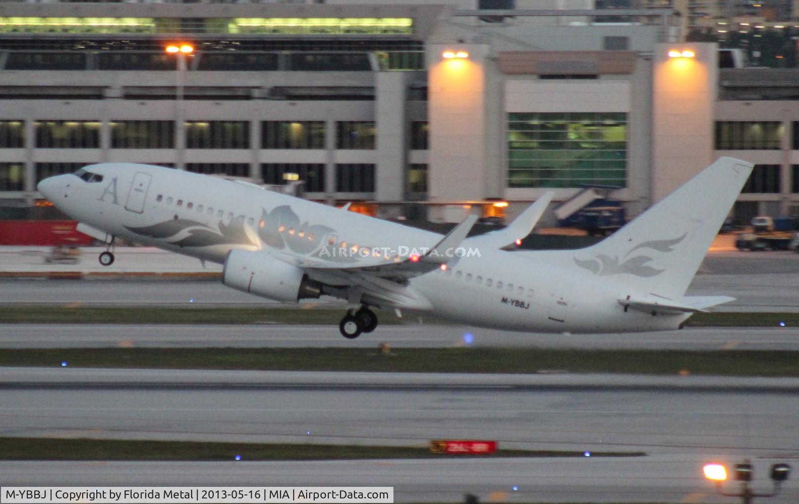 M-YBBJ, 2006 Boeing 737-7HE C/N 36027, Boeing BBJ