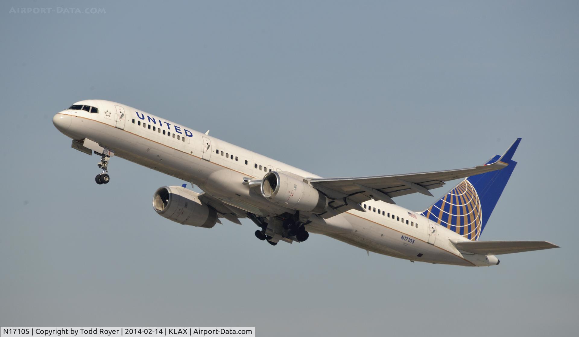 N17105, 1994 Boeing 757-224 C/N 27295, Departing LAX on 25R