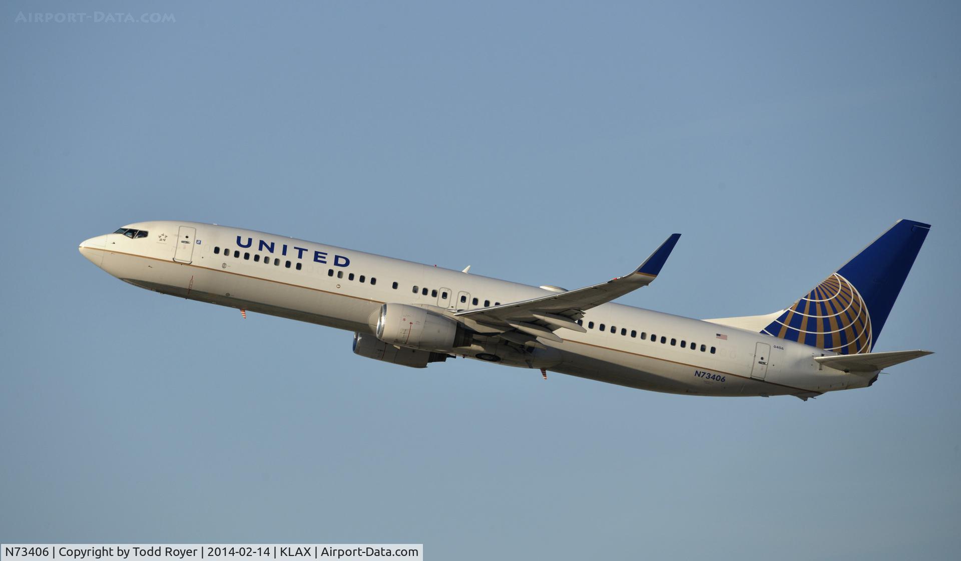 N73406, 2001 Boeing 737-924 C/N 30123, Departing LAX on 25R