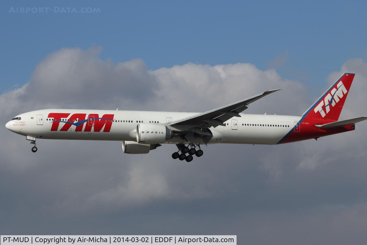 PT-MUD, 2008 Boeing 777-32W/ER C/N 37667, TAM Linhas Aereas