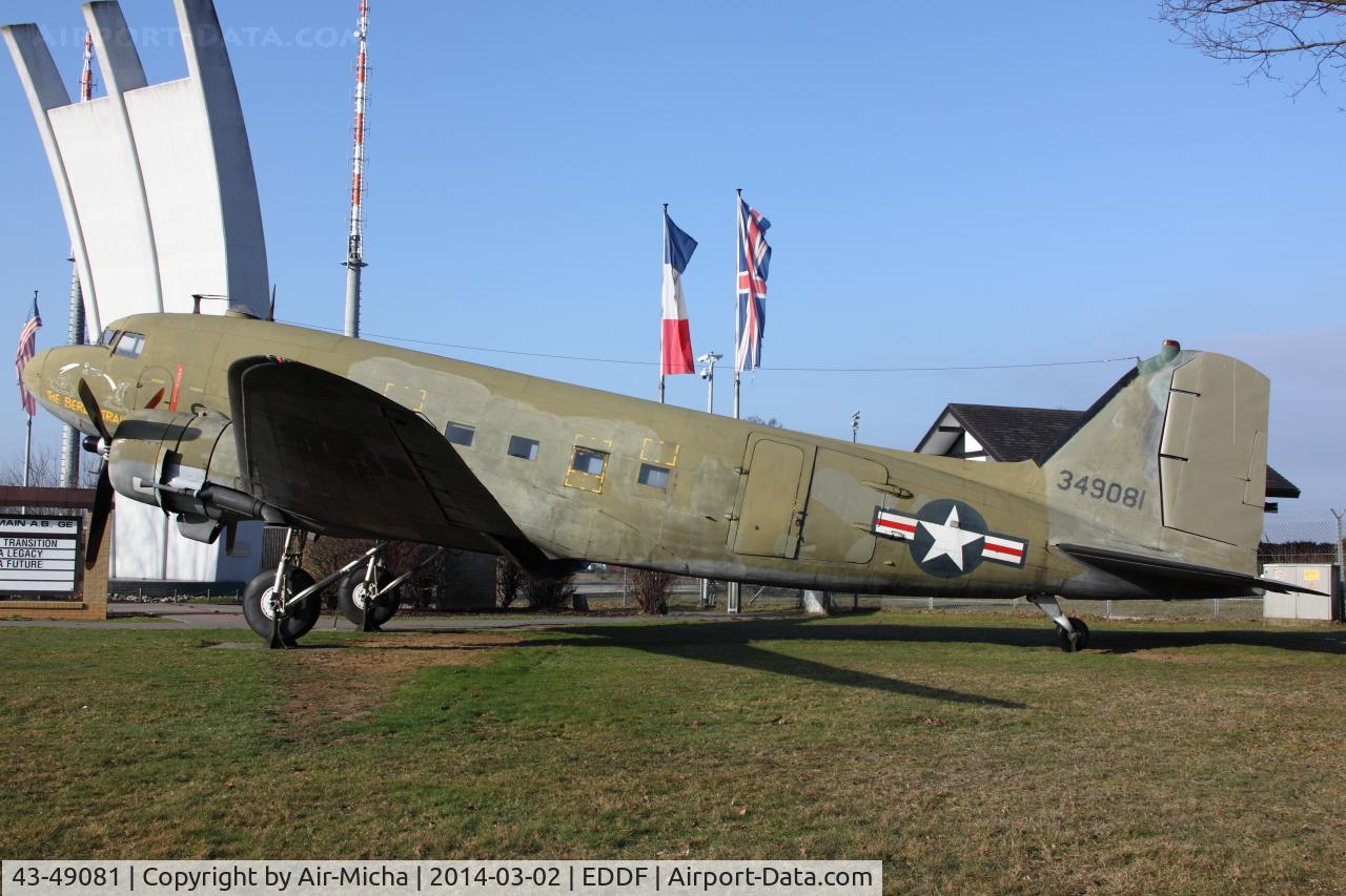 43-49081, 1944 Douglas DC-3 (C-47B-10-DK) Skytrain/Dakota C/N 26342, USAF United States Air Force