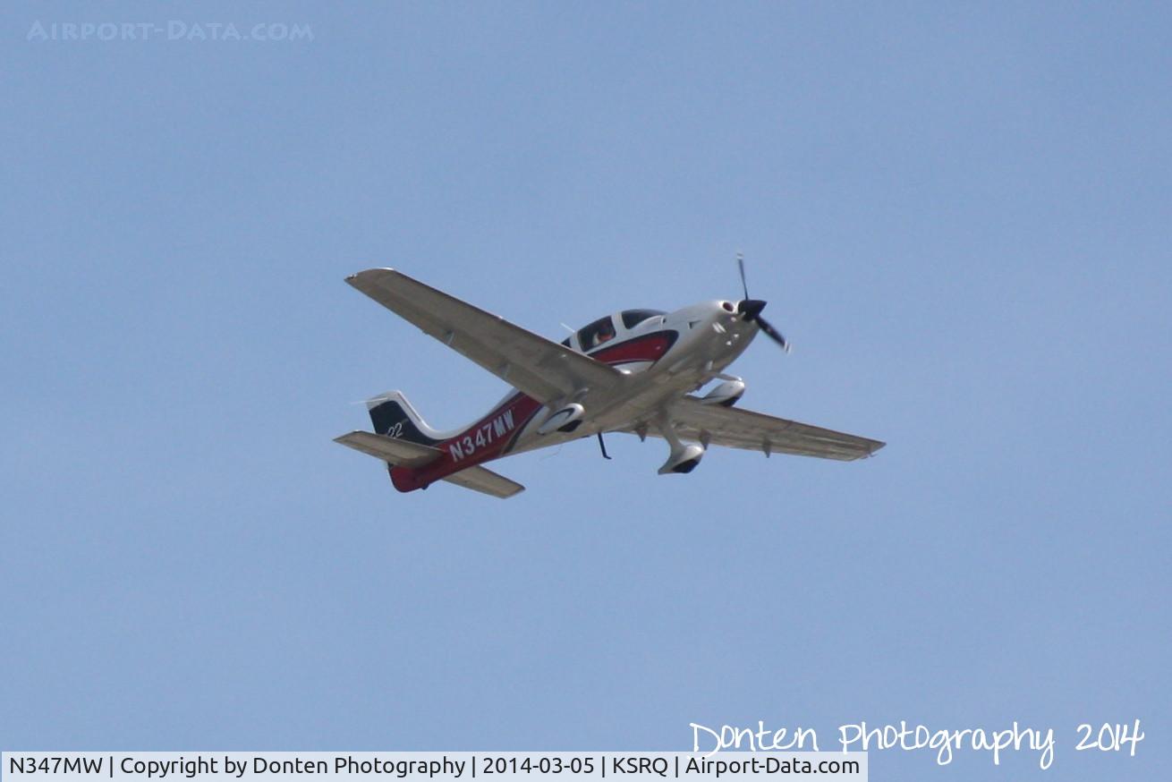 N347MW, 2013 Cirrus SR22 C/N 4013, Cirrus SR-22 (N347MW) departs Sarasota-Bradenton International Airport