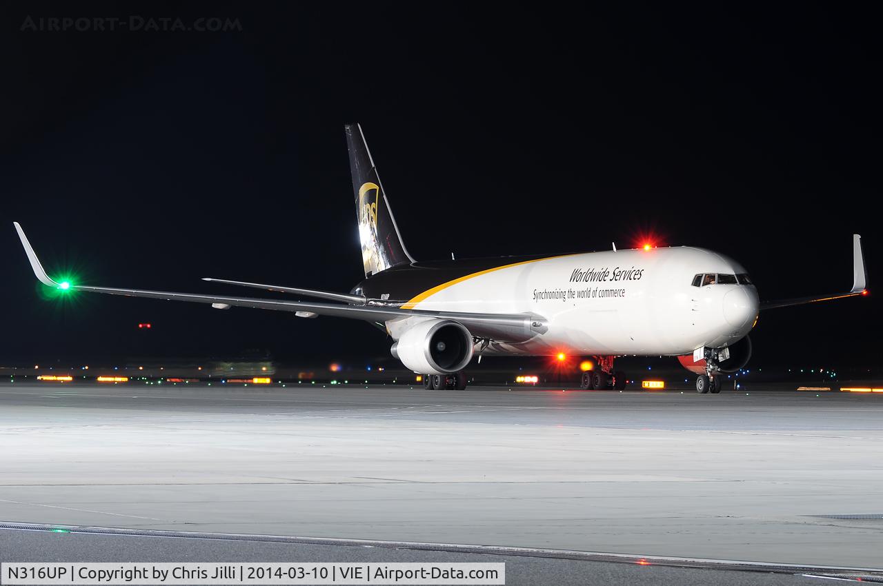N316UP, 1997 Boeing 767-34AF C/N 27744, UPS - United Parcel Service