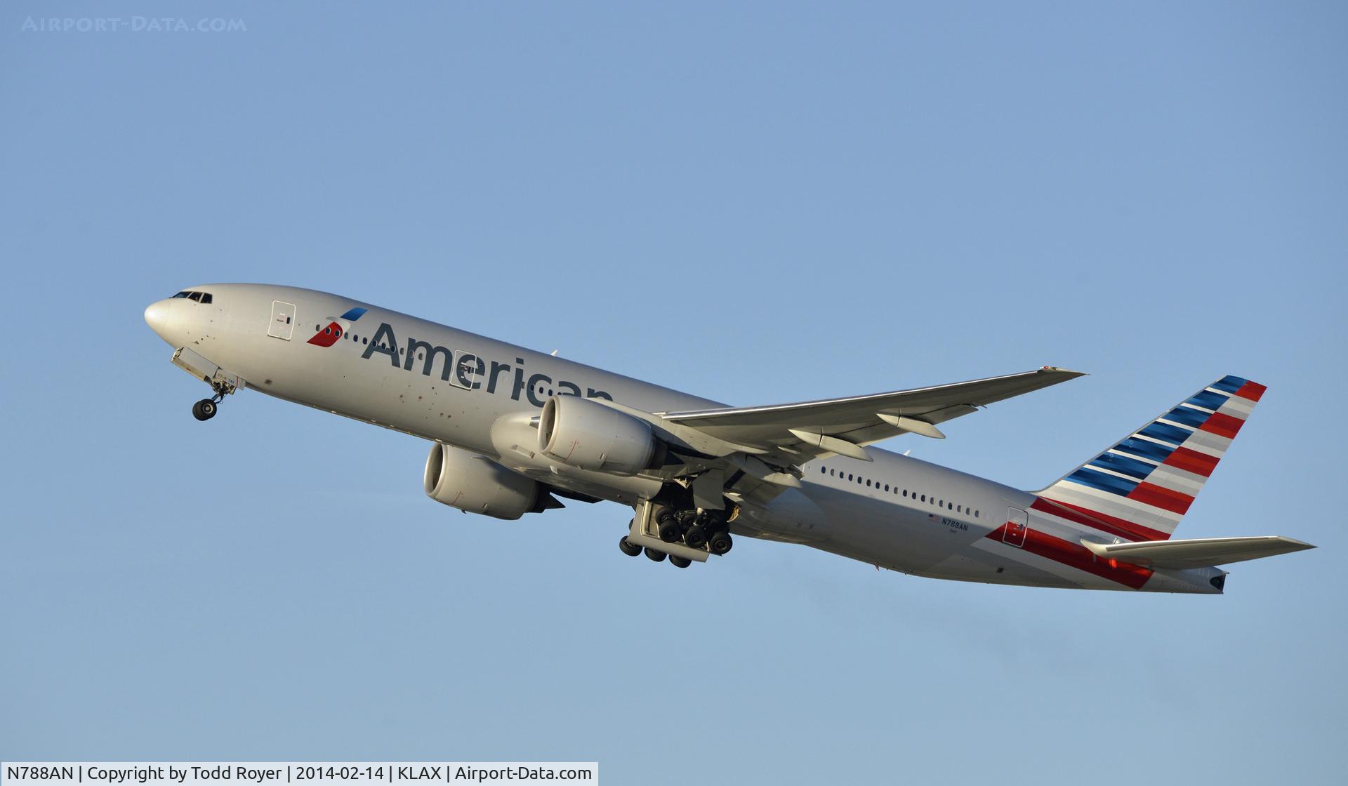 N788AN, 2000 Boeing 777-223 C/N 30011, Departing LAX on 25R