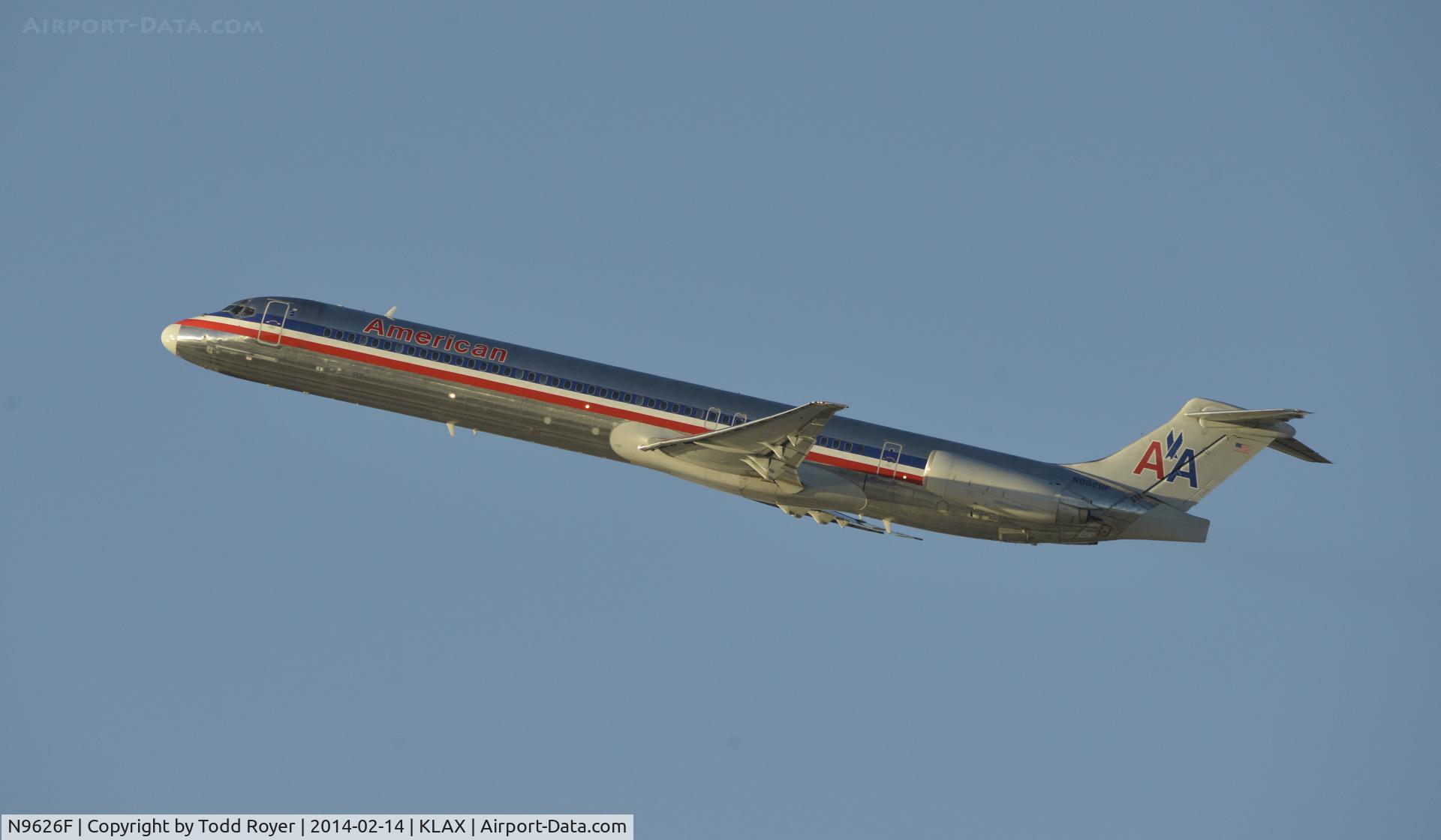 N9626F, 1998 McDonnell Douglas MD-83 (DC-9-83) C/N 53596, Departing LAX on 25R