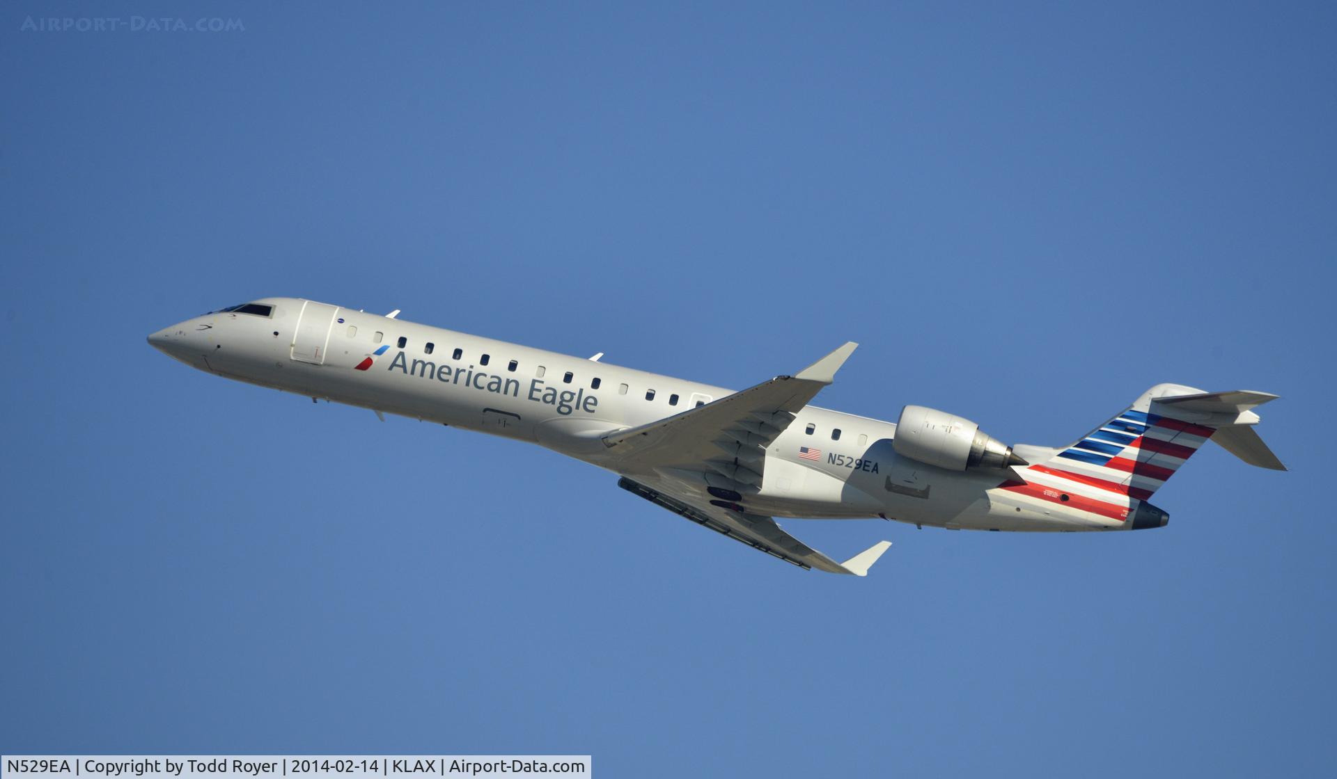 N529EA, Bombardier CRJ-702 (CL-600-2C10) Regional Jet C/N 10307, Departing LAX on 25R
