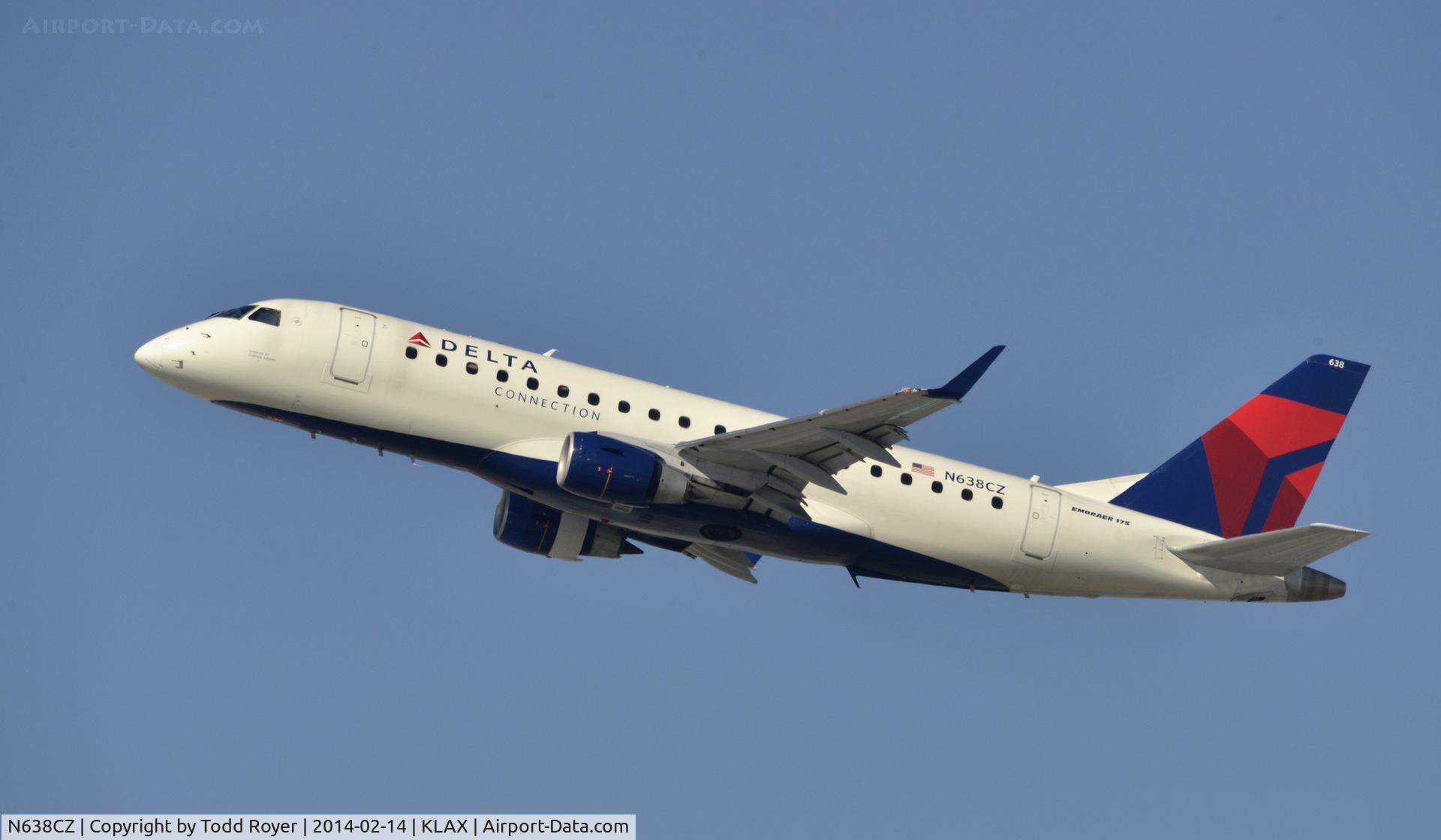 N638CZ, 2008 Embraer 175LR (ERJ-170-200LR) C/N 17000259, Departing LAX on 25R