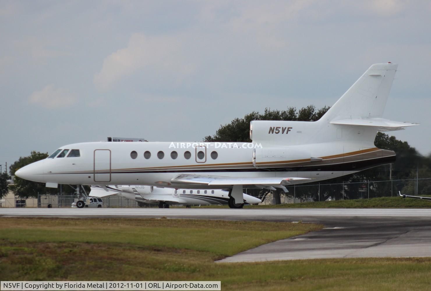 N5VF, 1986 Dassault-Breguet Falcon 50 C/N 166, Falcon 50 leaving NBAA
