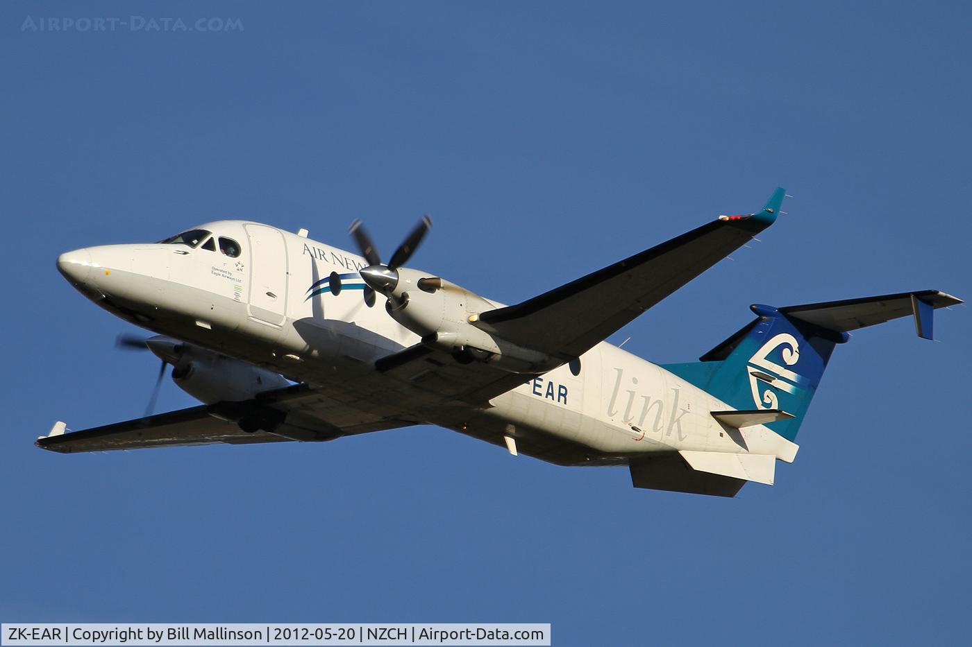 ZK-EAR, 1999 Beech 1900D C/N UE-388, off from 02