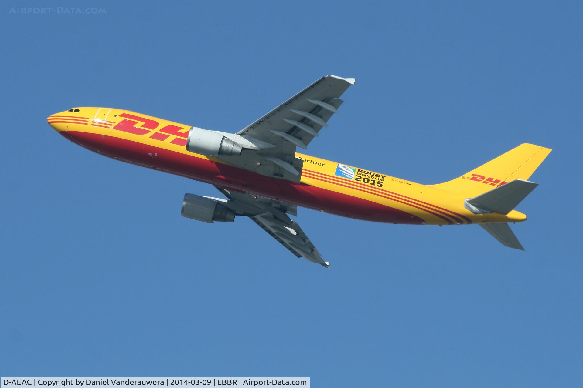 D-AEAC, 1991 Airbus A300B4-622R(F) C/N 602, Climbing from RWY 25R
