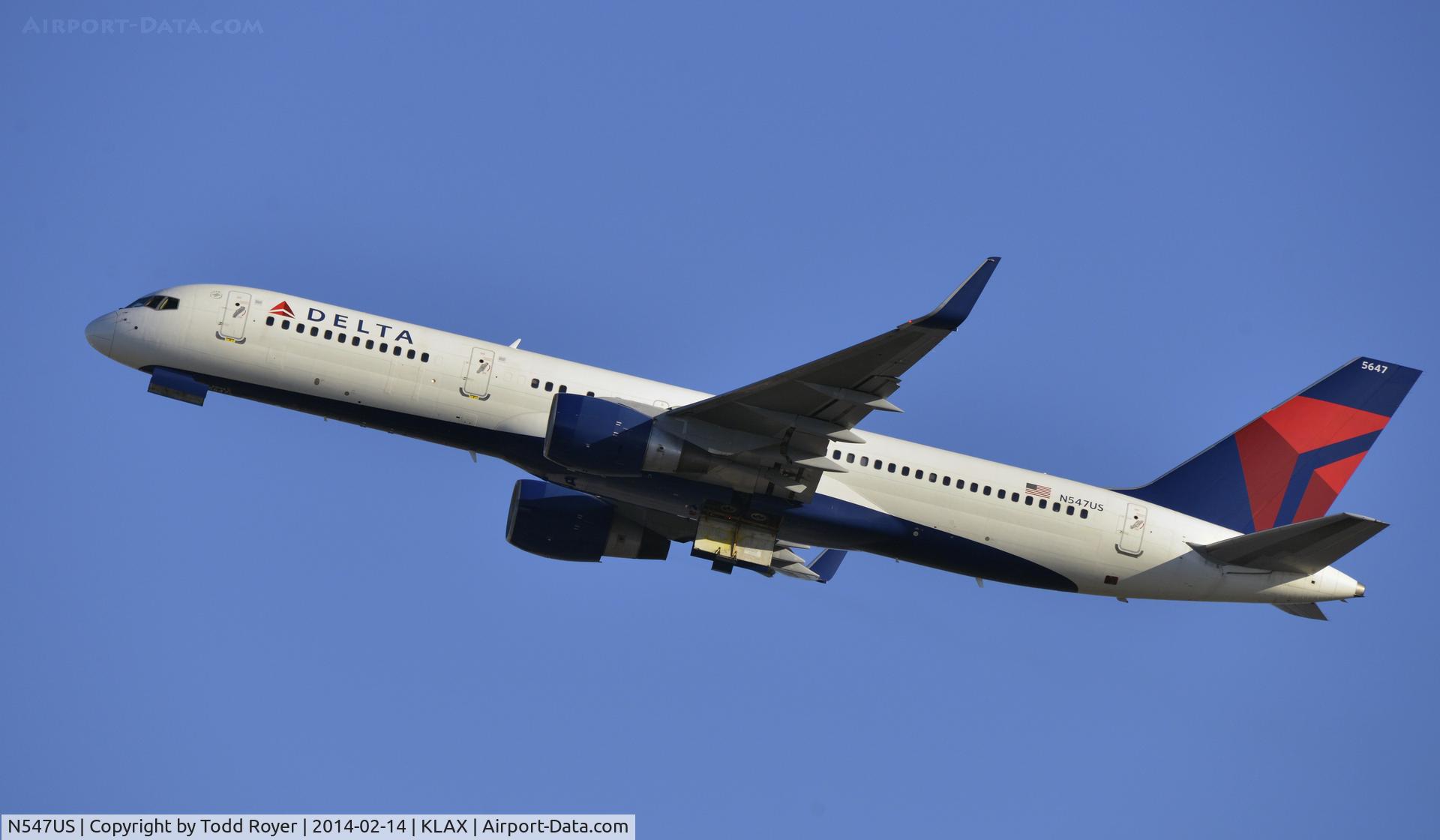 N547US, 1996 Boeing 757-251 C/N 26494, Departing LAX on 25R