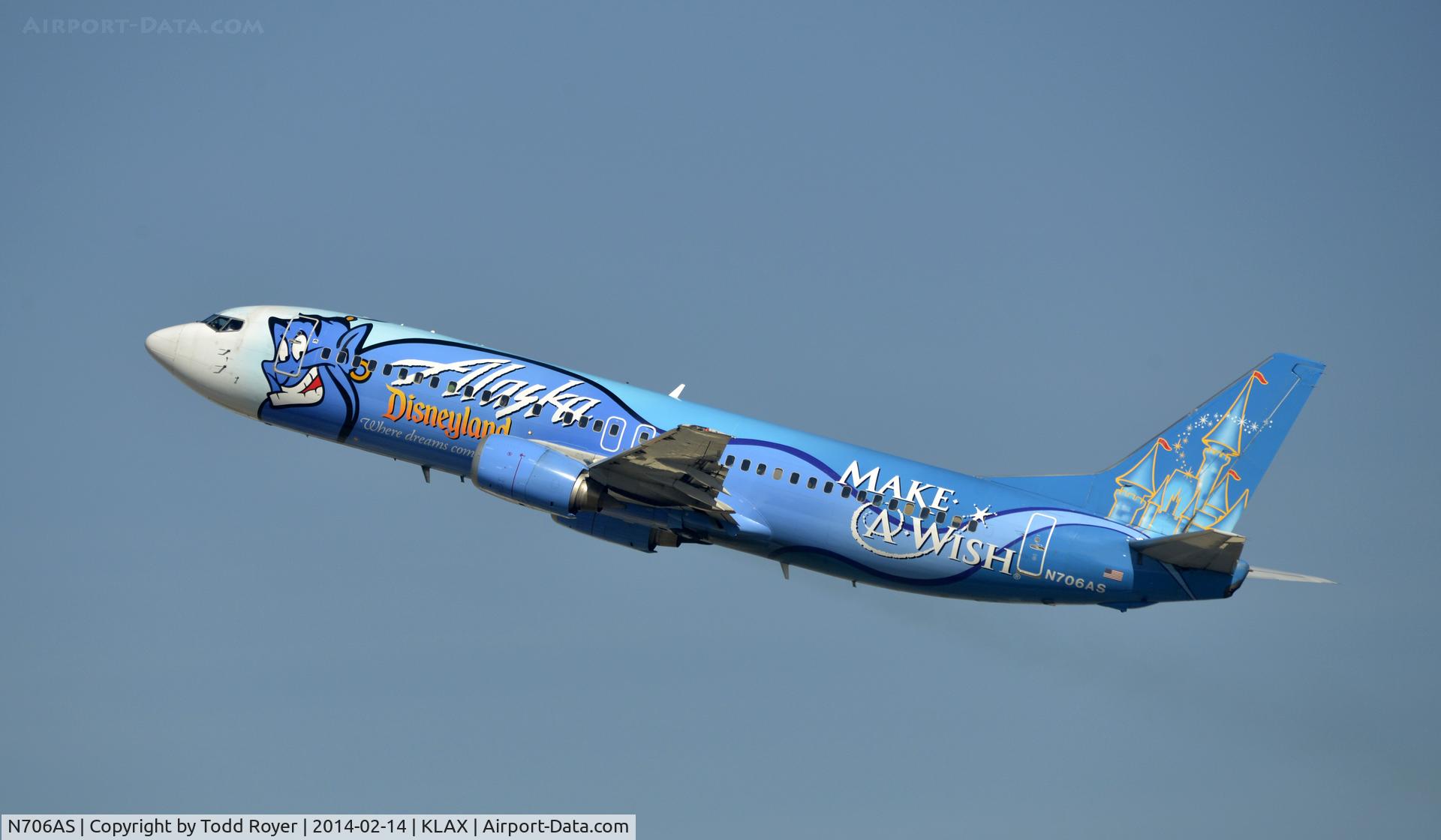 N706AS, 1998 Boeing 737-490 C/N 28894, Departing LAX on 25R