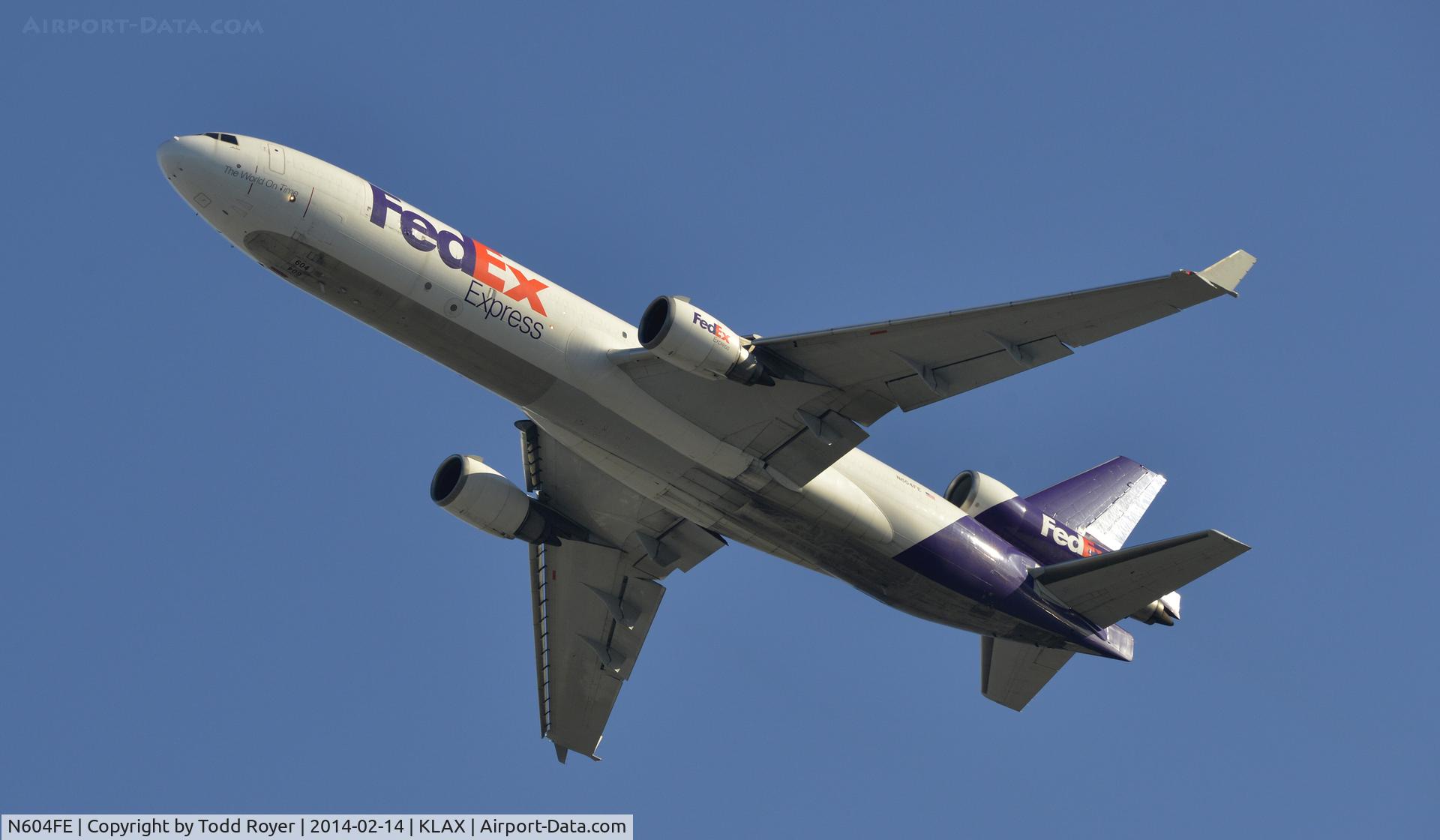 N604FE, 1992 McDonnell Douglas MD-11F C/N 48460, Departing LAX on 25L