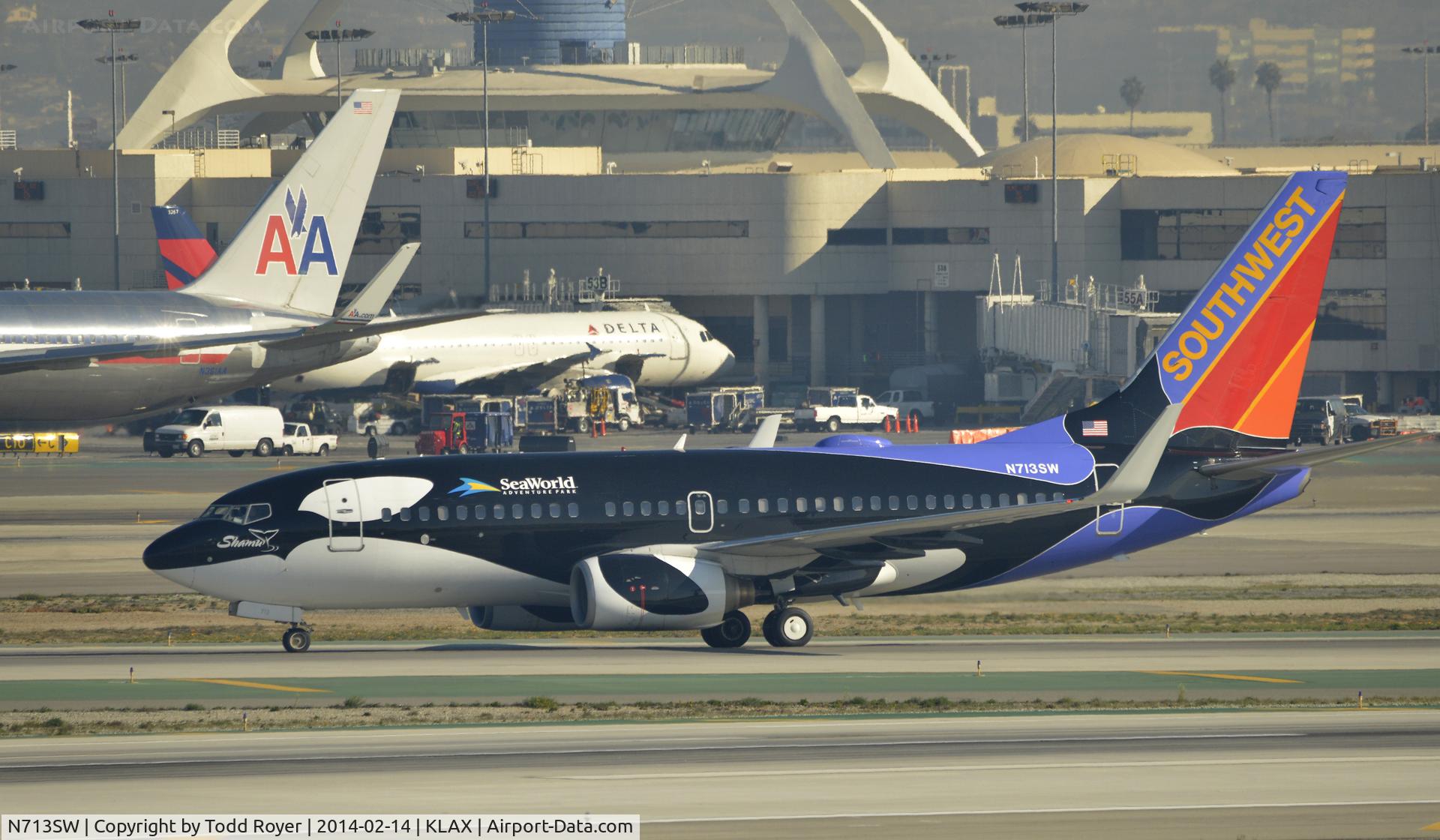N713SW, 1998 Boeing 737-7H4 C/N 27847, Taxiing to gate at LAX