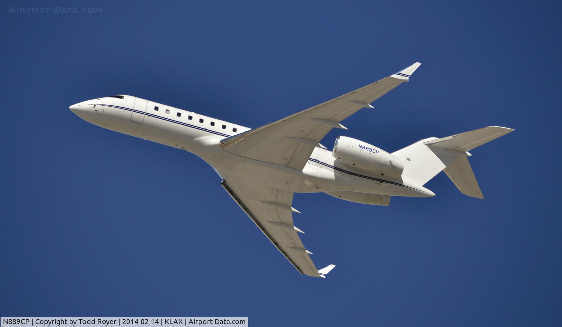 N889CP, 2001 Bombardier BD-700-1A10 Global Express C/N 9104, Departing LAX