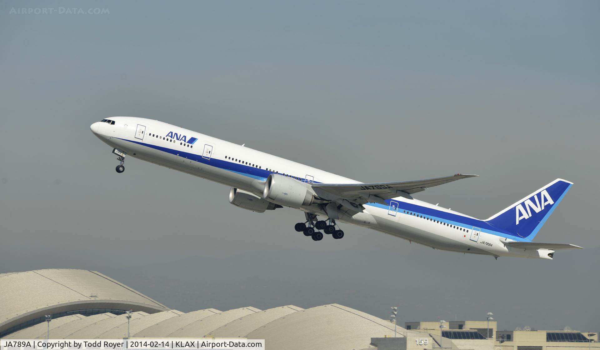 JA789A, 2010 Boeing 777-381/ER C/N 40687, Departing LAX on 25R