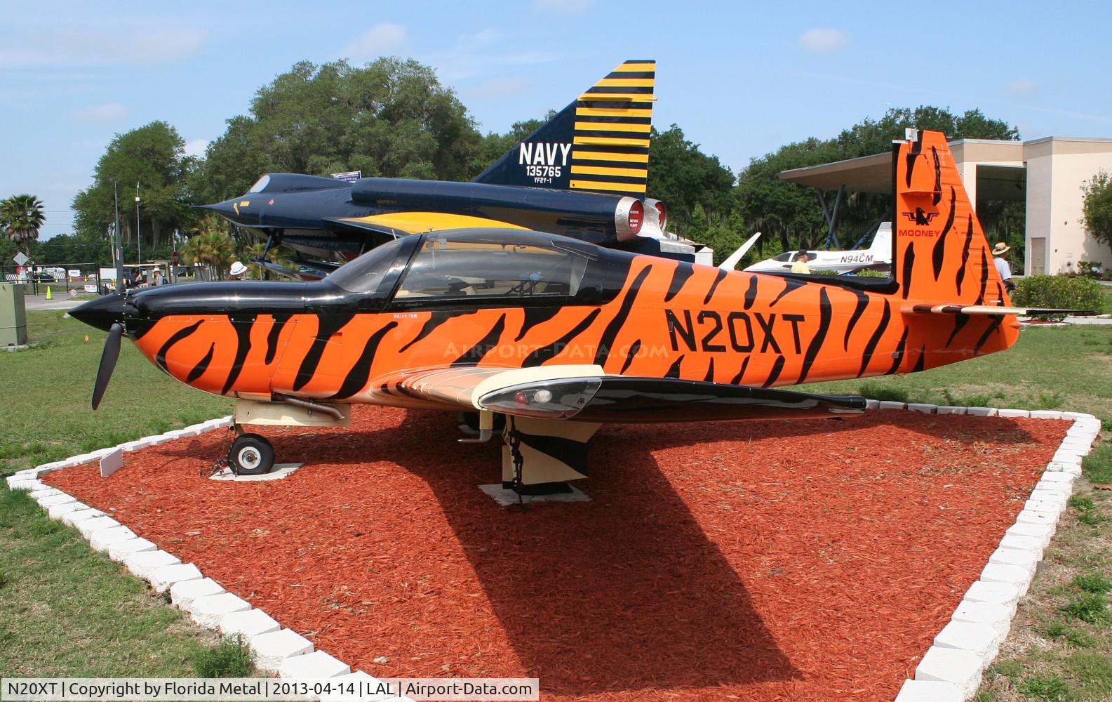 N20XT, 1991 Mooney M20T C/N 28-0001, Mooney M20T