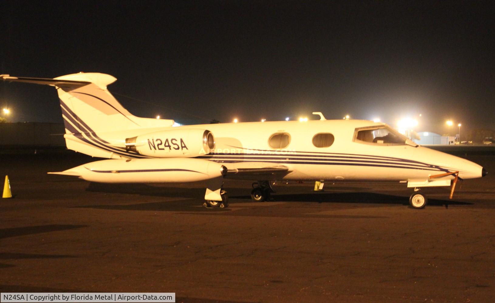 N24SA, 1966 Learjet Inc 24 C/N 24-117, Learjet 24