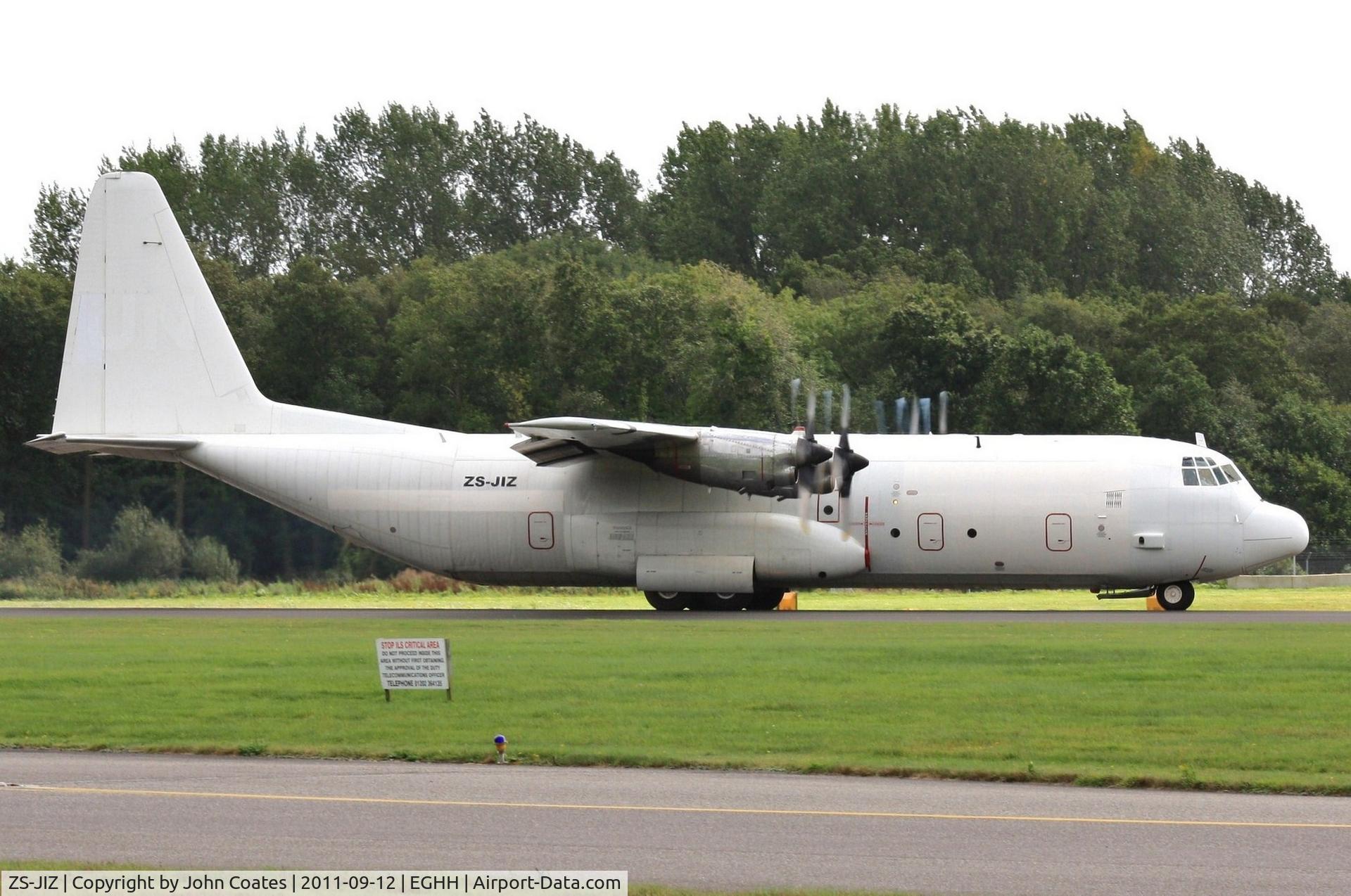 ZS-JIZ, 1976 Lockheed L-100-30 Hercules (L-382G) C/N 382-4695, Departing 26