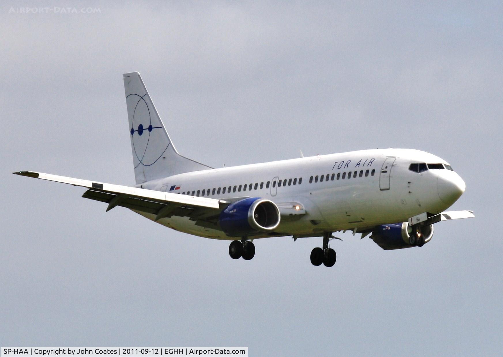 SP-HAA, 1990 Boeing 737-322 C/N 24664, On approach to 26