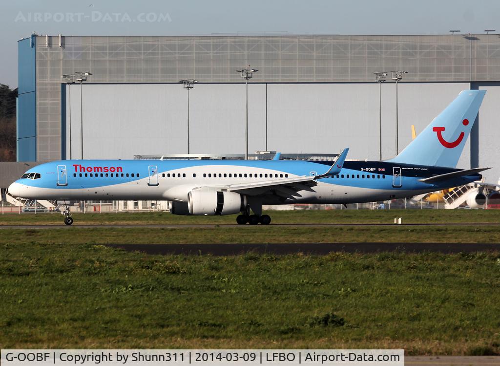 G-OOBF, 2004 Boeing 757-28A C/N 33101, Landing rwy 14R in new c/s