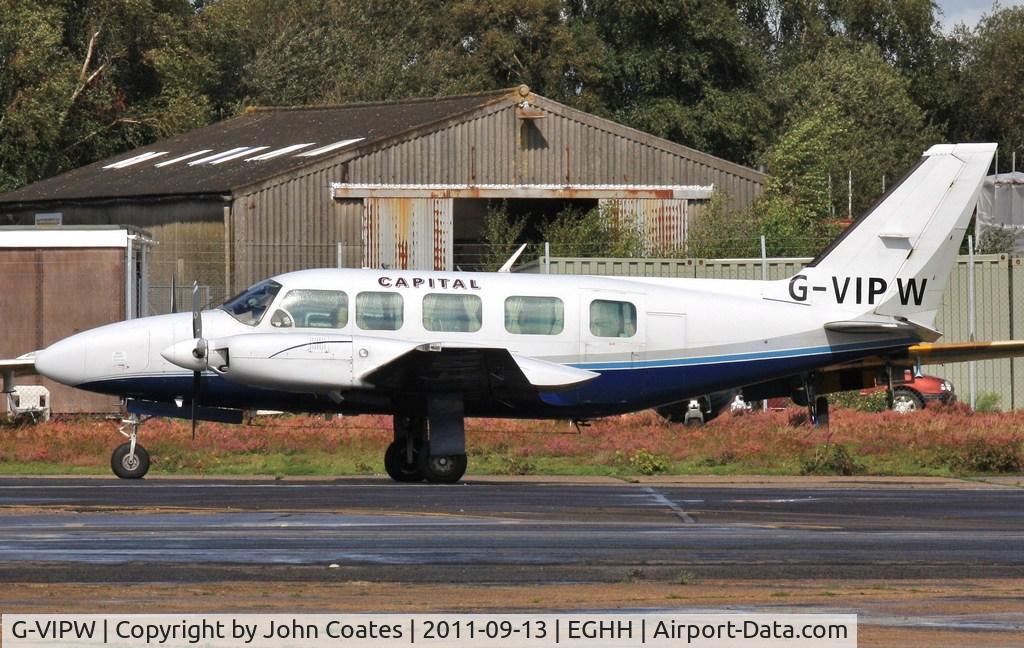 G-VIPW, 1979 Piper PA-31-350 Chieftain C/N 31-7952129, At BHL