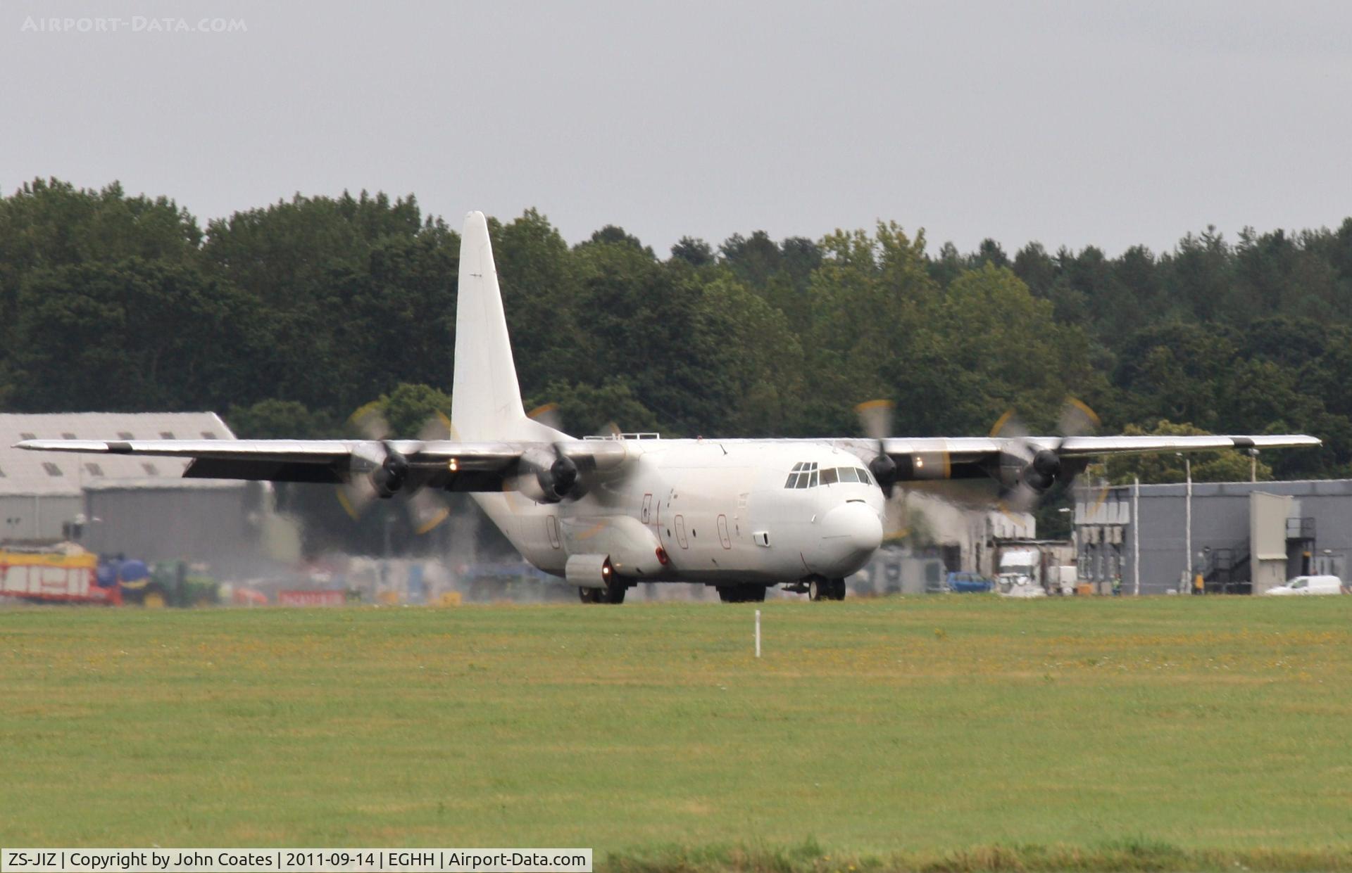 ZS-JIZ, 1976 Lockheed L-100-30 Hercules (L-382G) C/N 382-4695, Arriving 26