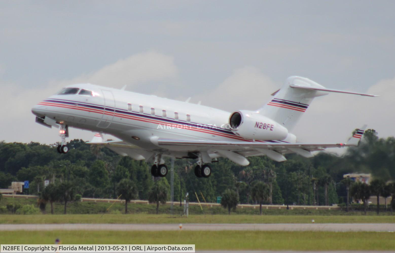 N28FE, 2012 Bombardier Challenger 300 (BD-100-1A10) C/N 20361, Fed Ex Challenger 300