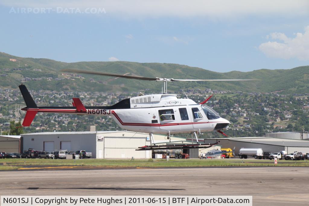 N601SJ, 1985 Bell 206L-3 LongRanger III C/N 51128, N601SJ Bell 206L LongRanger at Skypark, UT
