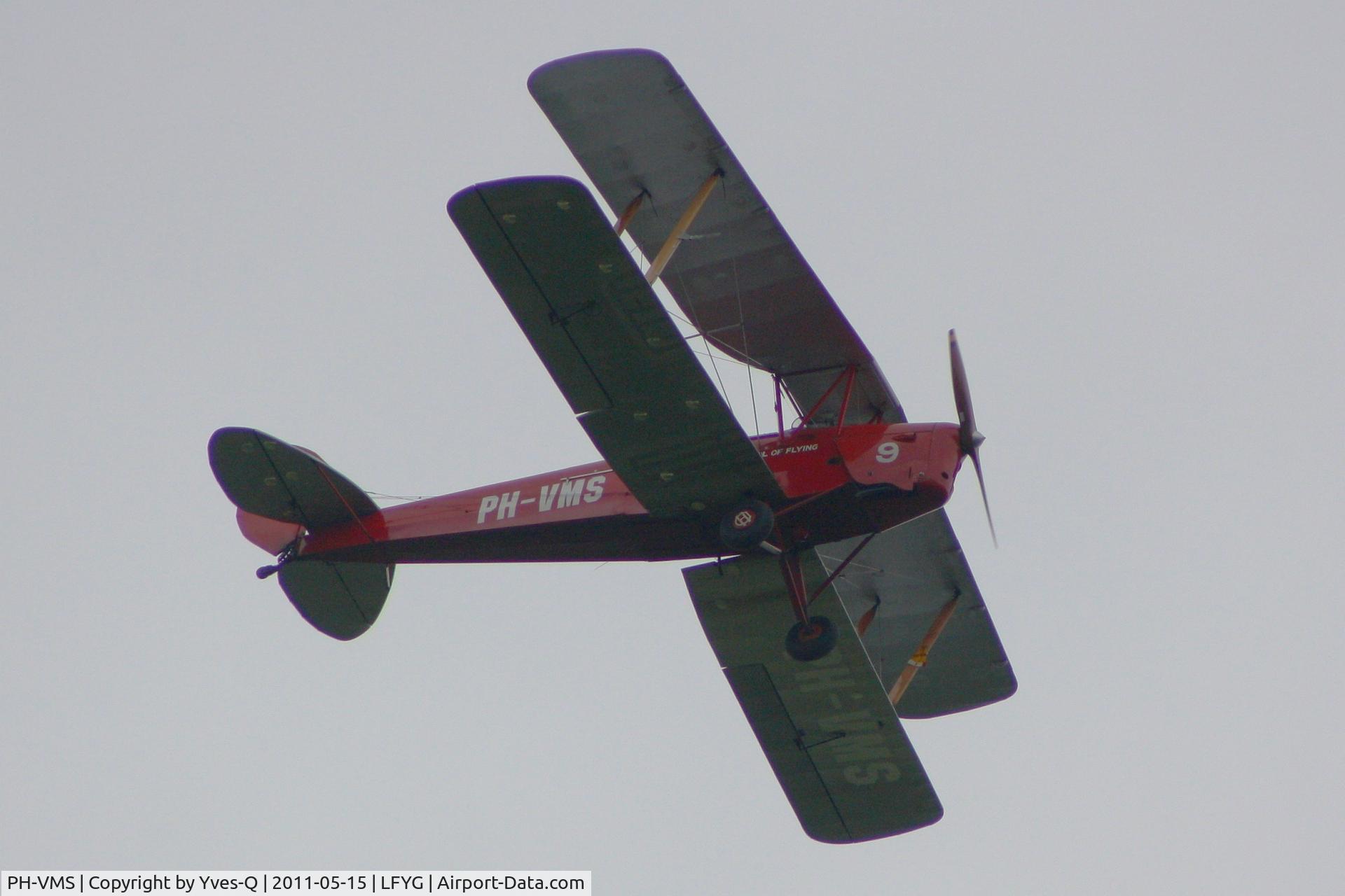 PH-VMS, 1935 De Havilland DH-82A Tiger Moth II C/N 3318, De Havilland DH-82A Tiger Moth II, Cambrai-Niergnies Airfield (LFYG) open day Tiger Meet 2011