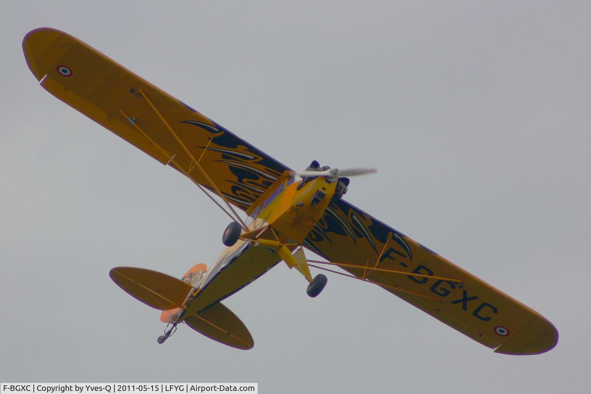 F-BGXC, 1943 Piper L-4H Grasshopper (J3C-65D) C/N 11446, Piper J3C-65, Cambrai-Niergnies Airfield (LFYG) open day Tiger Meet 2011