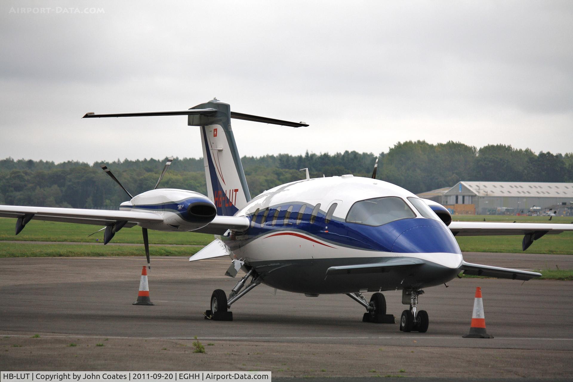 HB-LUT, 2010 Piaggio P-180 Avanti C/N 1201, At Signatures