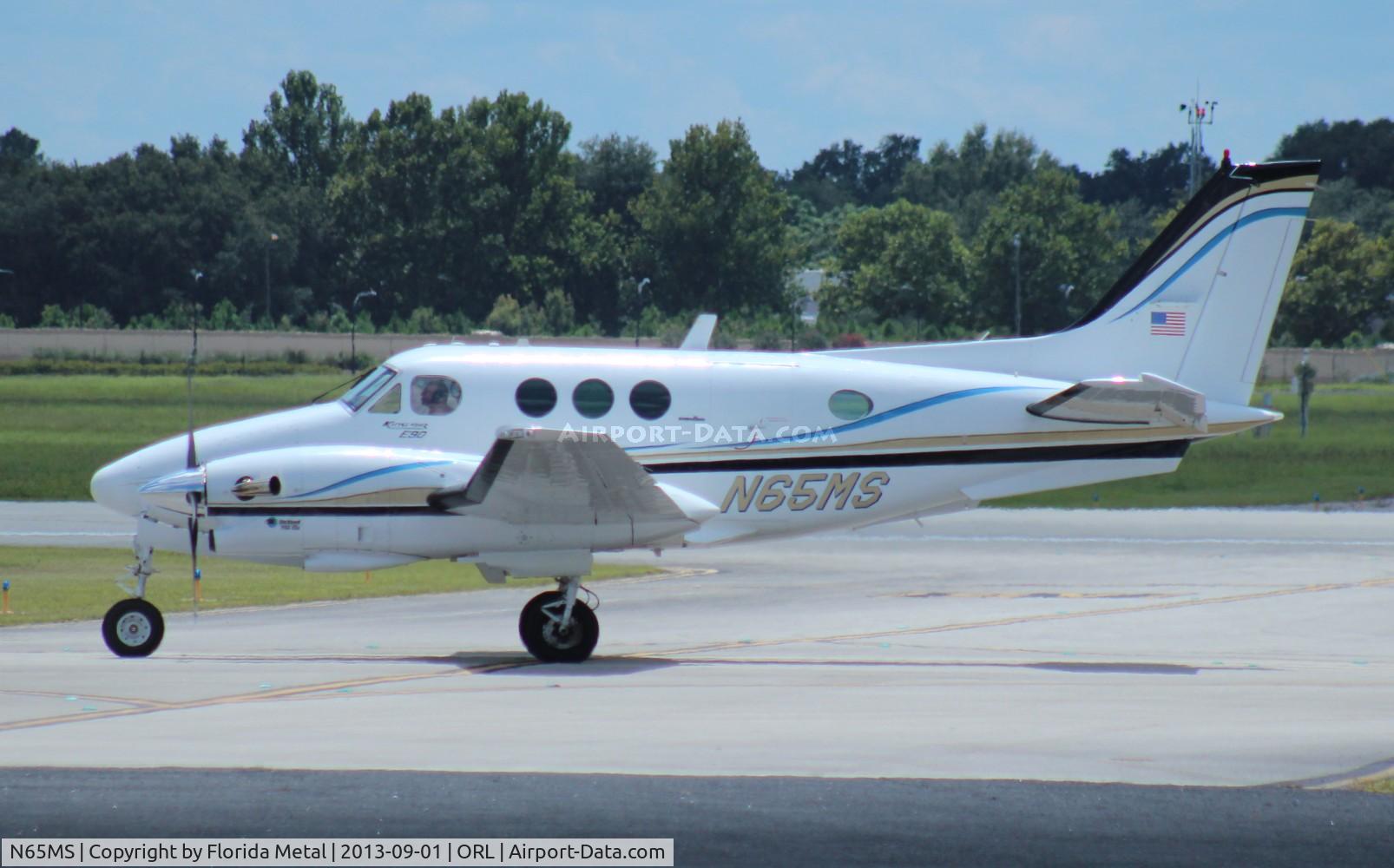 N65MS, Beech E-90 King Air C/N LW-202, Beech E90