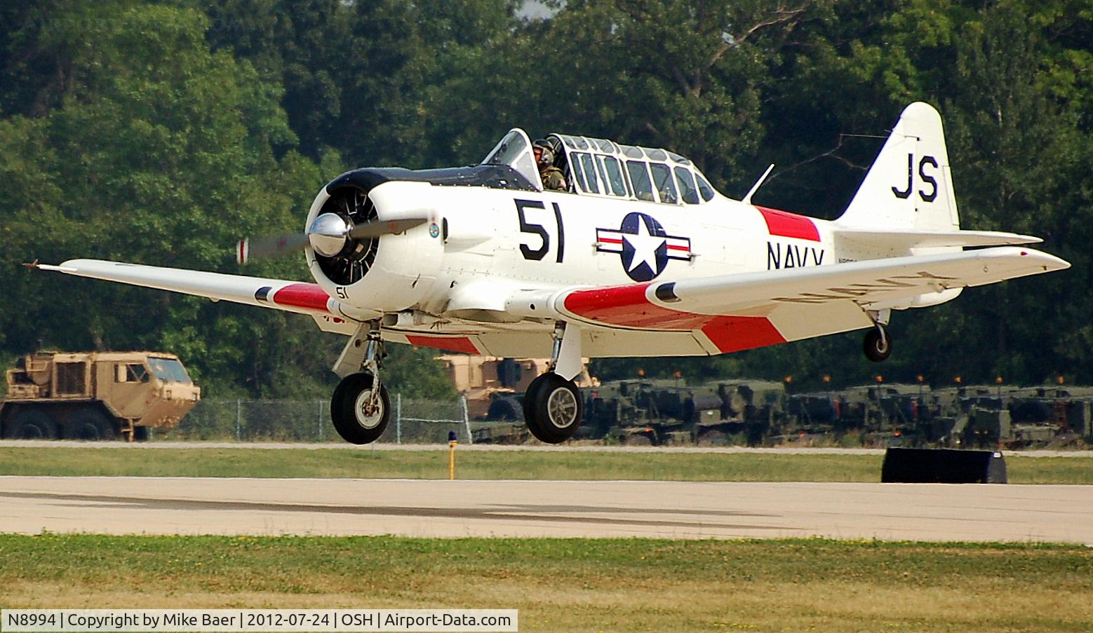 N8994, 1943 Noorduyn AT-16 Harvard II C/N 66-2814, N8994 @ OSH