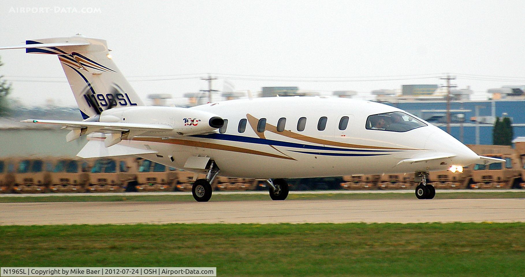 N196SL, 2011 Piaggio P-180 Avanti II C/N 1216, N196SL @ OSH