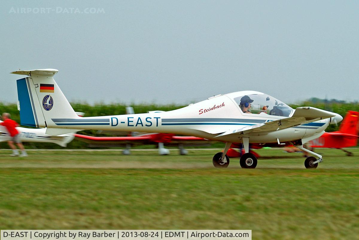 D-EAST, HOAC DV-20 Katana C/N 20027, HOAC DV-20 Katana 100 [20.027] Tannheim~D 24/08/2013