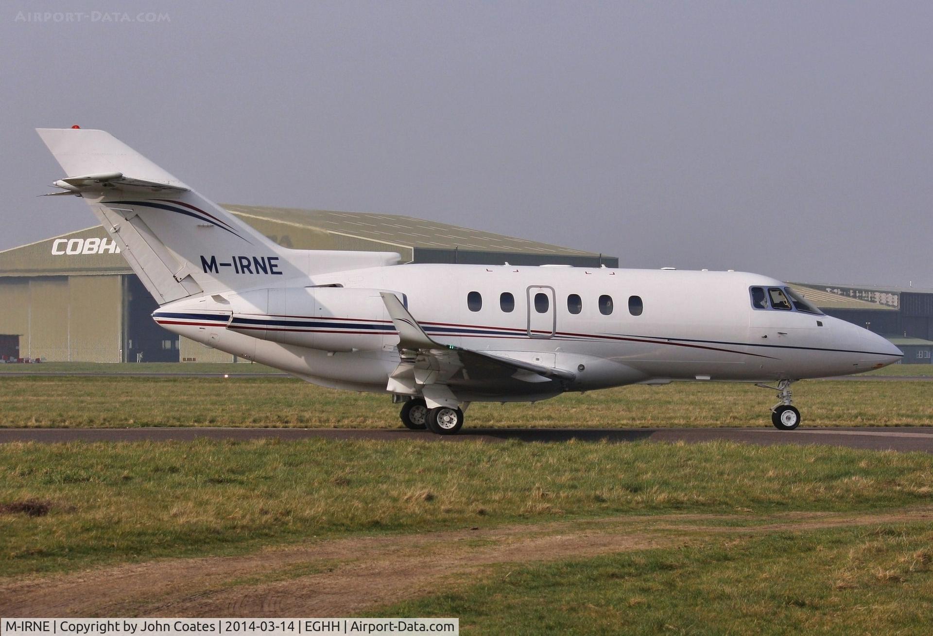 M-IRNE, 2006 Raytheon Hawker 850XP C/N 258778, Taxiing to JETS on arrival