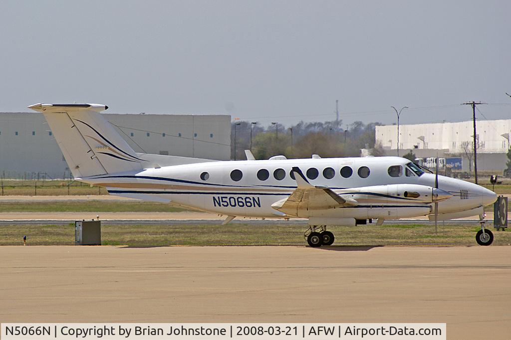 N5066N, 1992 Beech B300C King Air C/N FM-7, N5066N  Beech B300C 2 AFW 21.3.08