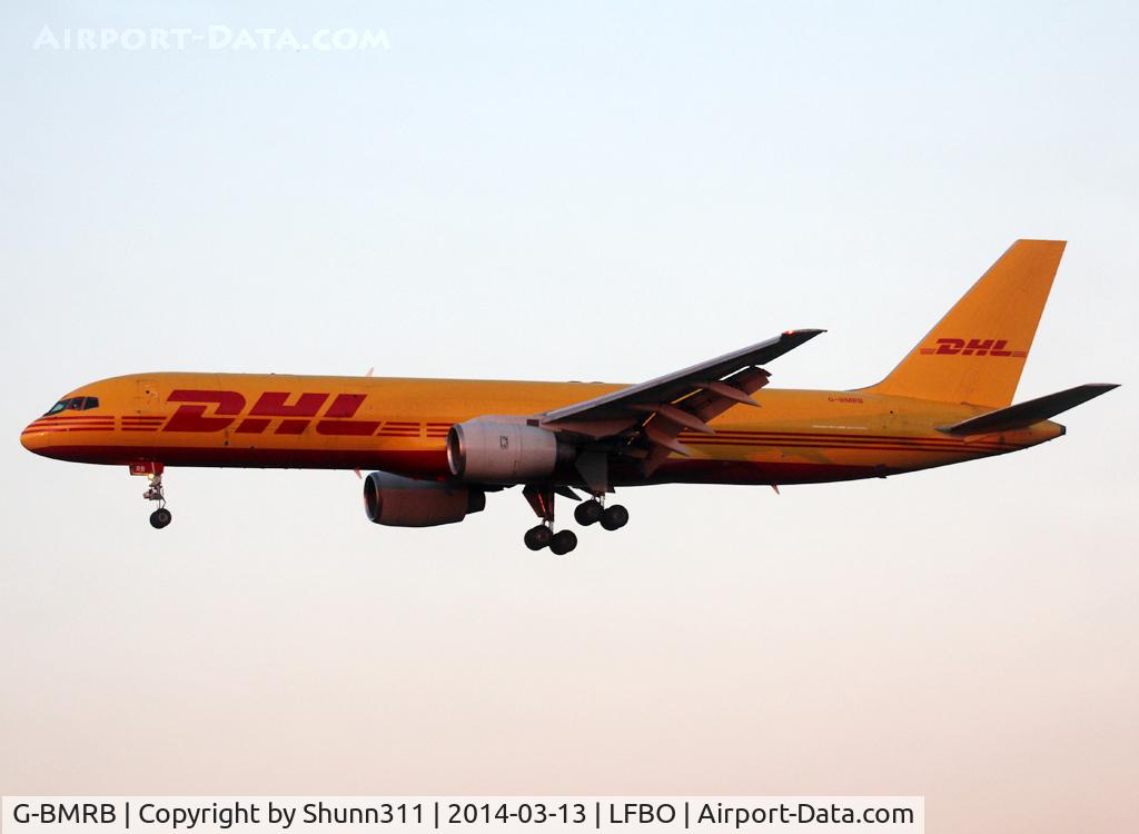 G-BMRB, 1987 Boeing 757-236/SF C/N 23975, Landing rwy 14R