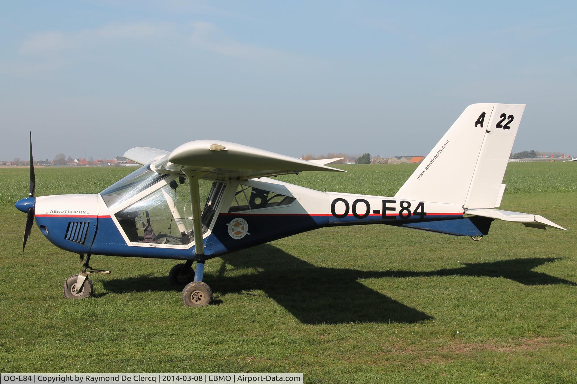OO-E84, 2004 Aeroprakt A-22 Vision C/N 92, Moorsele